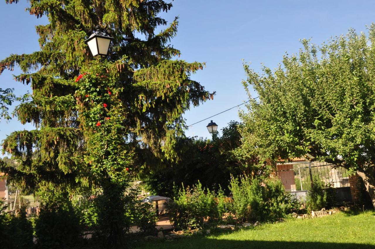 Вілла El Jardin De Manuela Santibanez del Val Екстер'єр фото